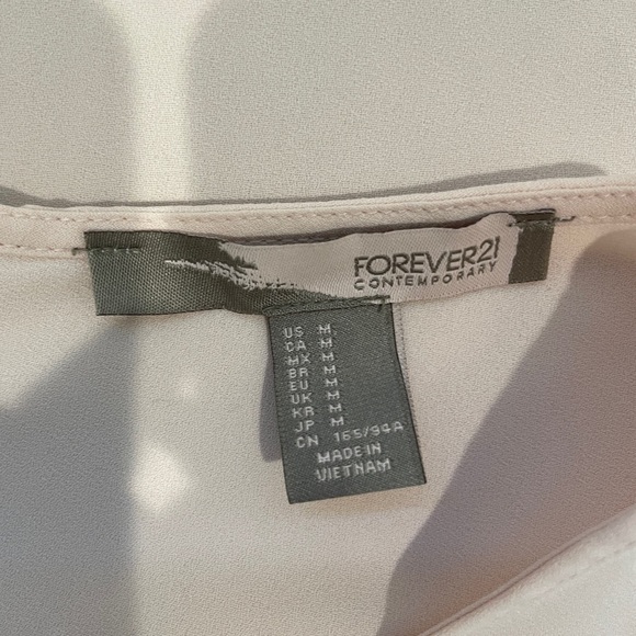 Forever21 Light Blush Sleeveless Blouse - Picture 4 of 4